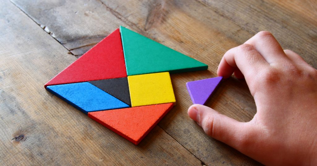 Proporción y escala de los objetos dentro del espacio para que haya armonía y todo encaje.