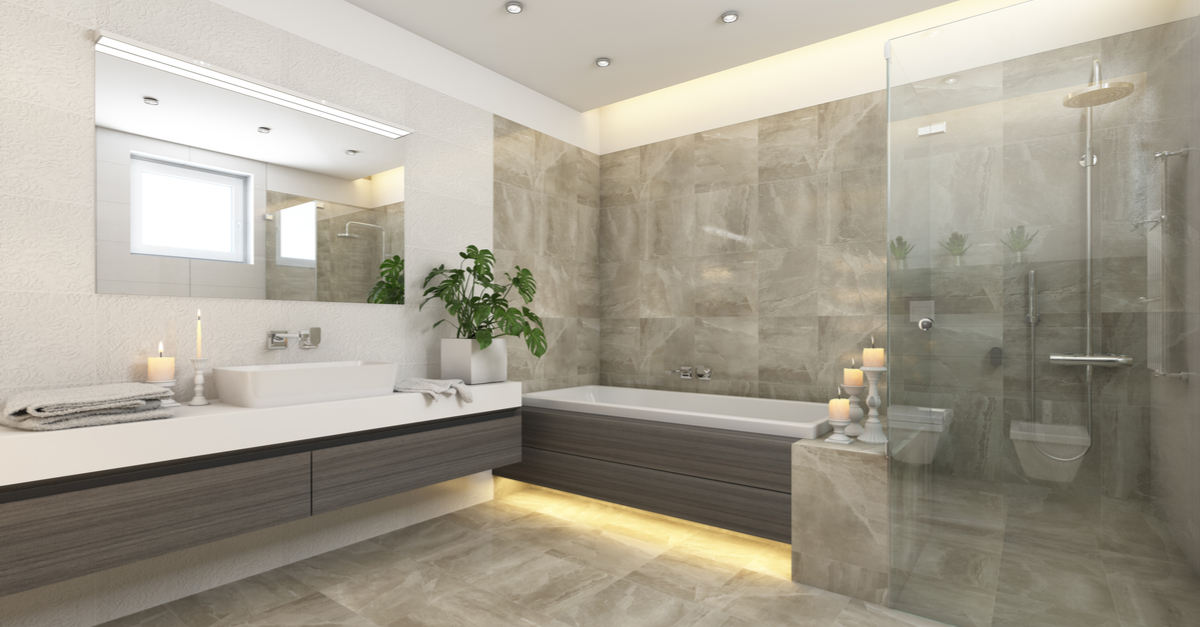 Baño con bañera y ducha