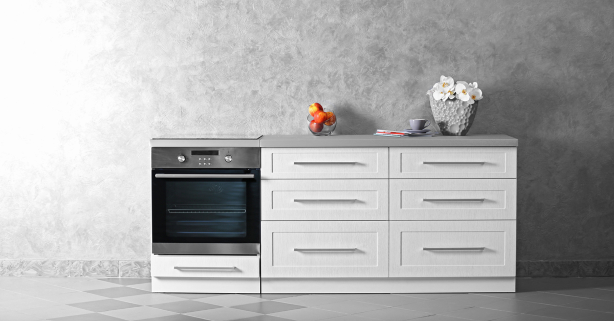 Hydroclean oven with kitchen furniture.