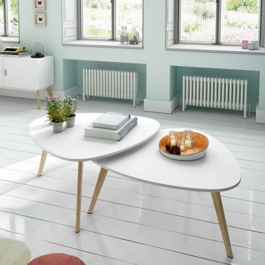 Mesas de centro ovaladas en blanco