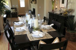 ¿Cómo decorar la mesa del comedor?