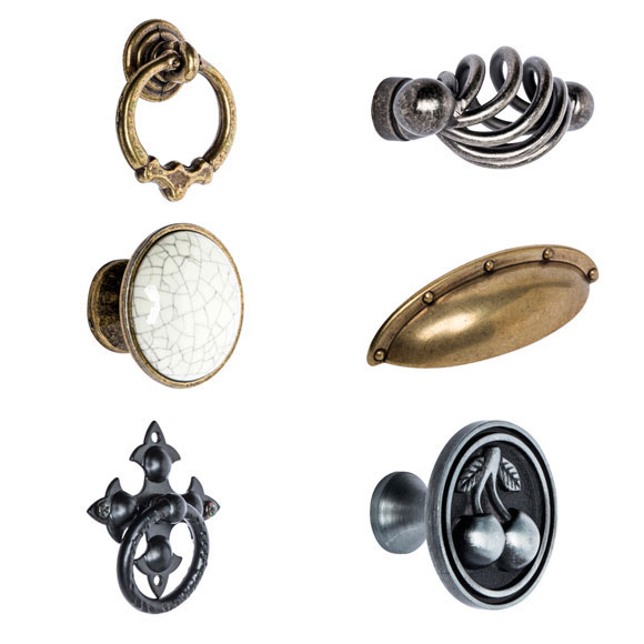 Pomos clásicos de Leroy Merlin.