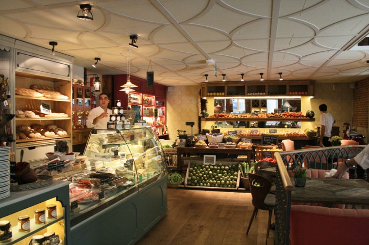 Ultramarinos Quintín Restaurante.