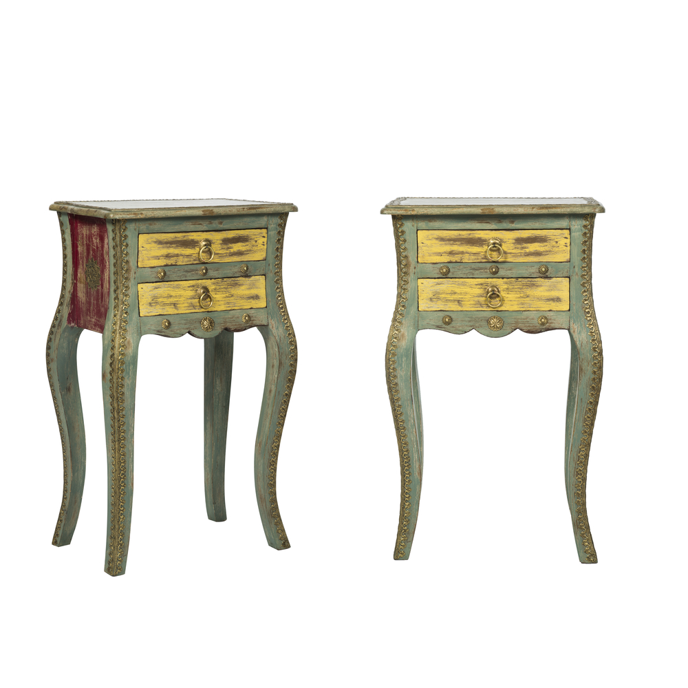 Mesita vintage rústica.