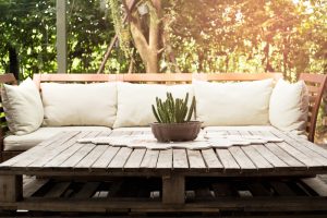 Crea tu propia terraza con palés