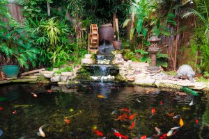 Tipos de fuentes para decorar tu jardín