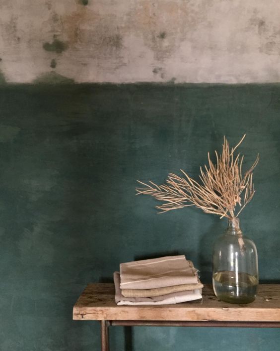 pared de estilo Wabi Sabi