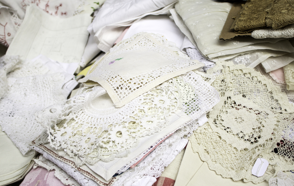 retales bordados y ganchillo