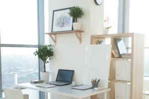 Zonas de trabajo y estudio en casa, lugares iluminados