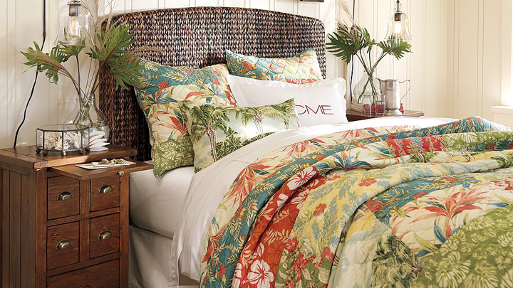 Dormitorio colonial.