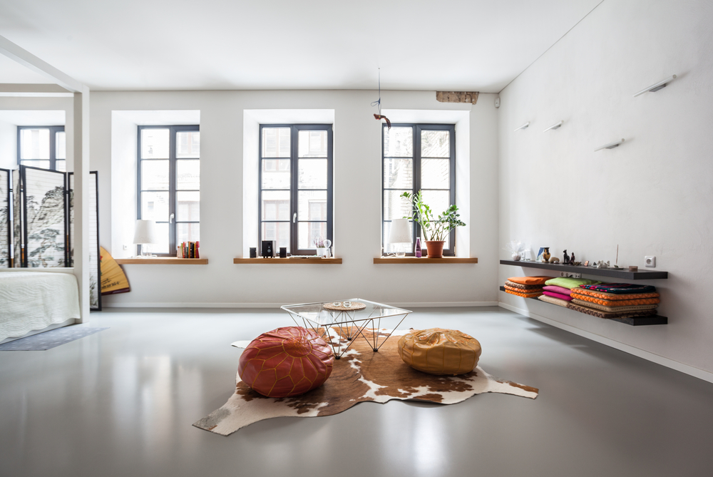 Cowhide rugs work best with minimalist or Nordic style decor.