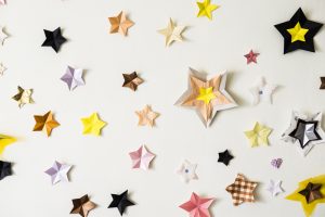 Decorar con estrellas de papel