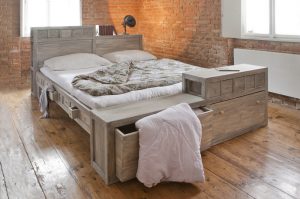 Aprende cómo aprovechar el espacio de debajo de tu cama