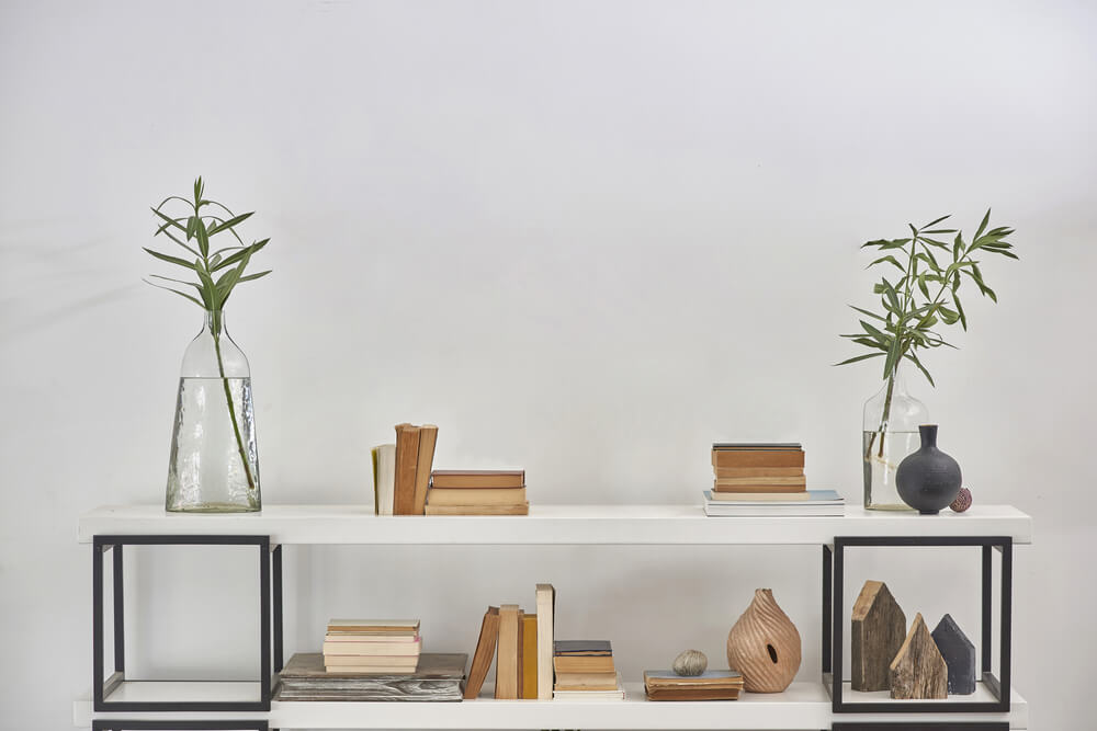 Mesa accesible de varios niveles.