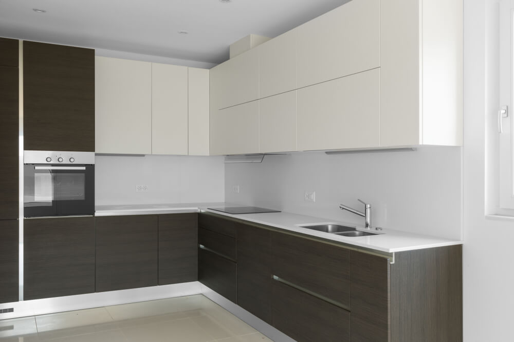 Muebles minimalistas sin tiradores.