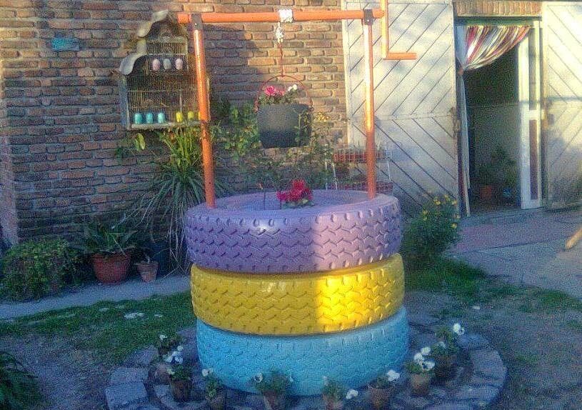 Aljive hecho con neumáticos.