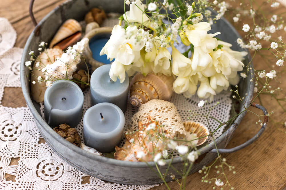 Bandeja como centro de mesa.