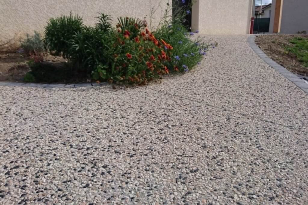 Camino de hormigón.