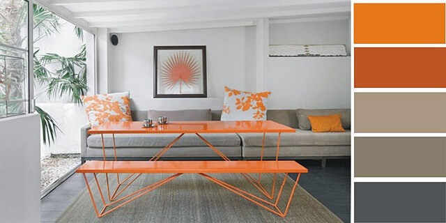Decoración en gris y en naranja.