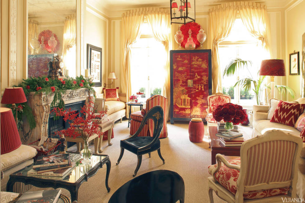 Bouquets of flowers are highly characteristic of Branca's style.