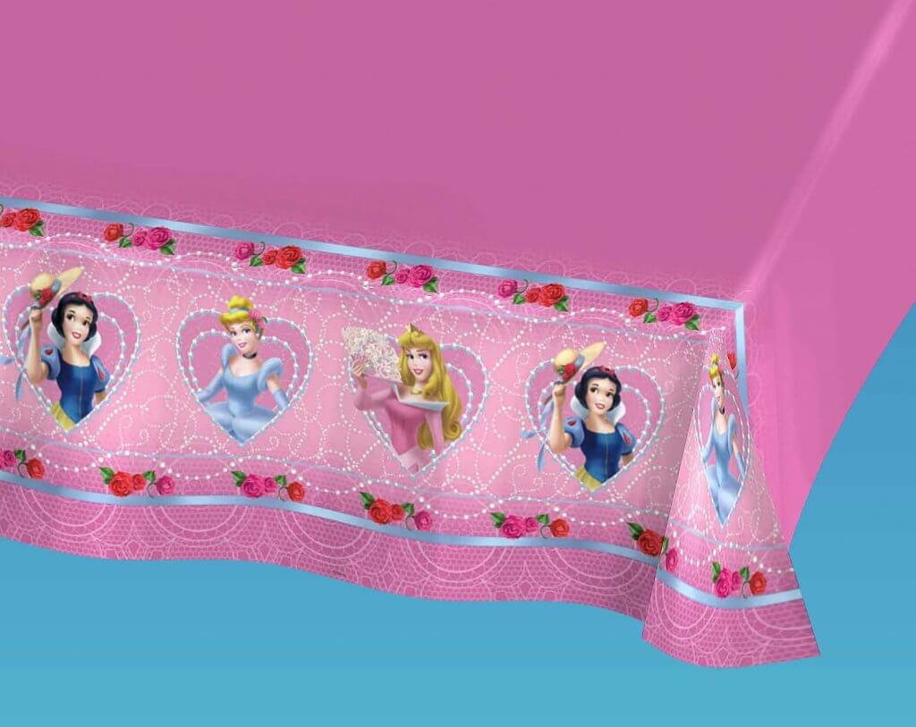 Mantel de princesas Disney.