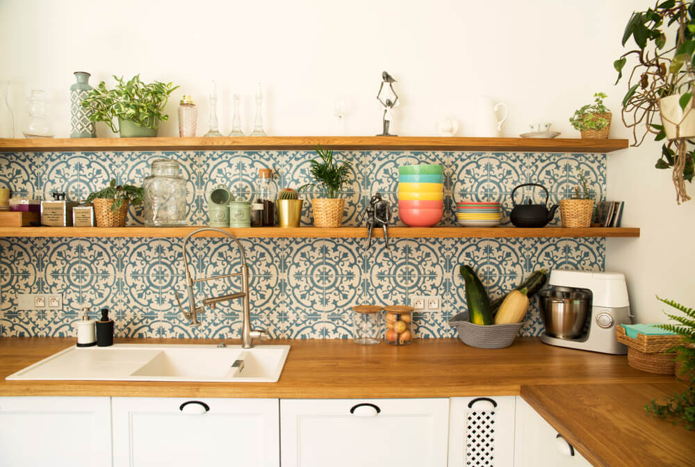 Muebles de cocina abiertos.