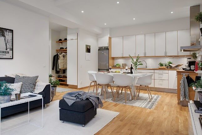 Recibidor y salón juntos.