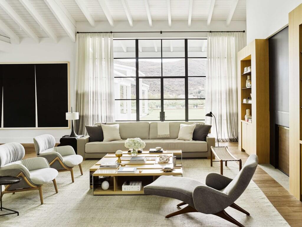 Salón de Nicole Hollis.