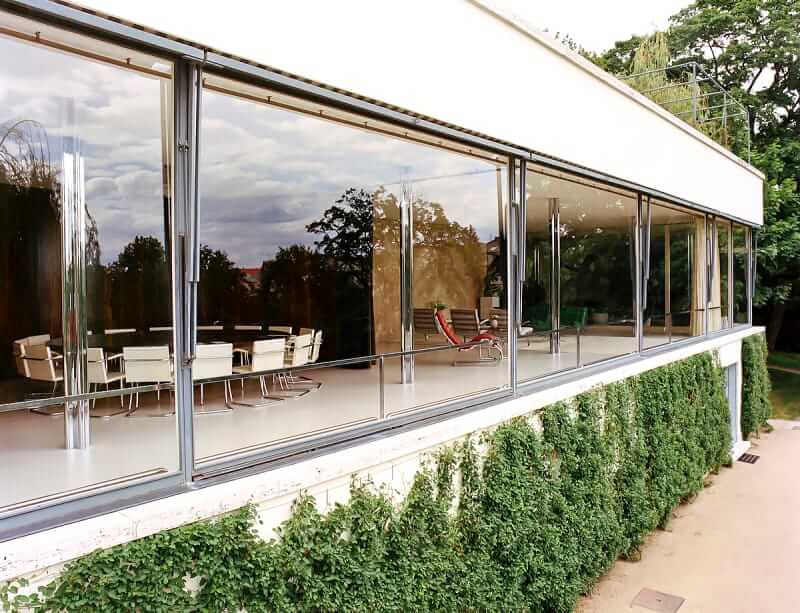 Ventanales de la Villa Tugendhat.