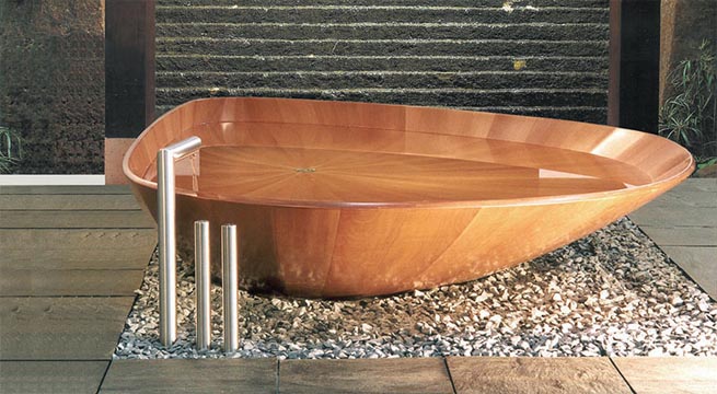Bañera de madera.