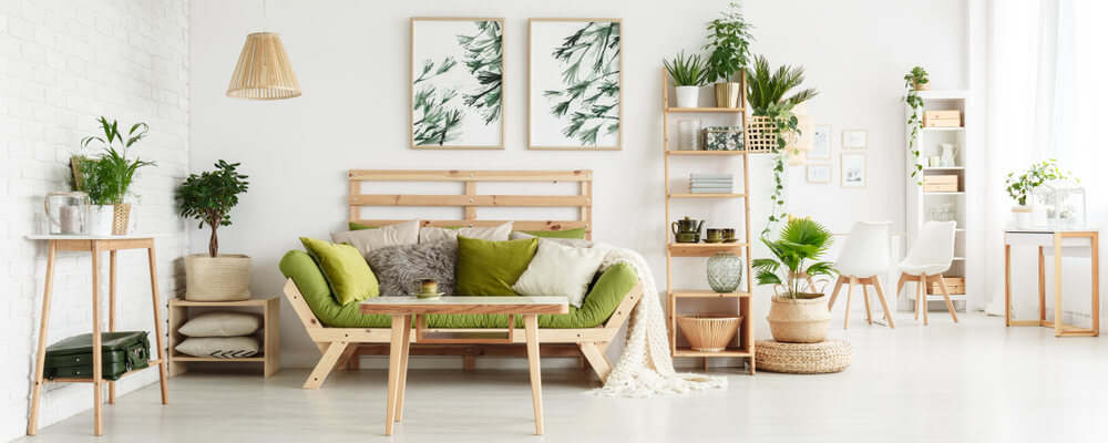 Detalles decorativos en verde musgo.