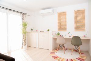 ¿Cómo ocultar el aparato de aire acondicionado?