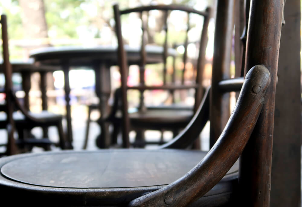 Curvas de la silla Thonet.