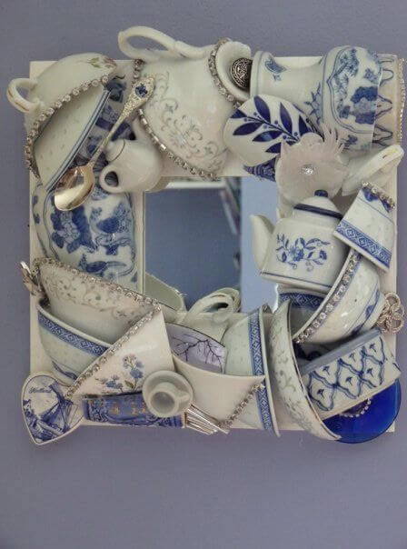 Mosaico con vajilla rota