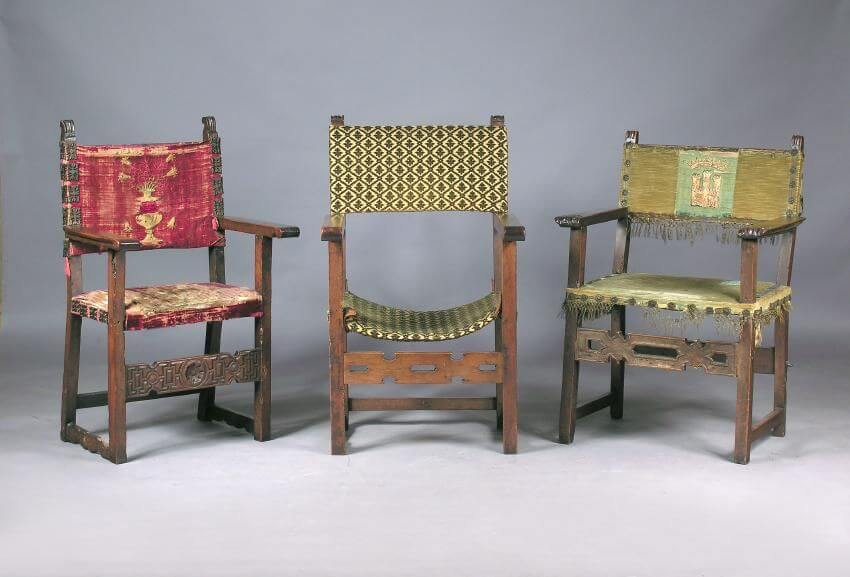 Sillas antiguas españolas.