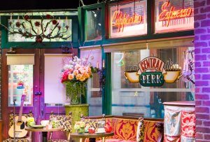 Pottery Barn lanza una colección inspirada en Friends