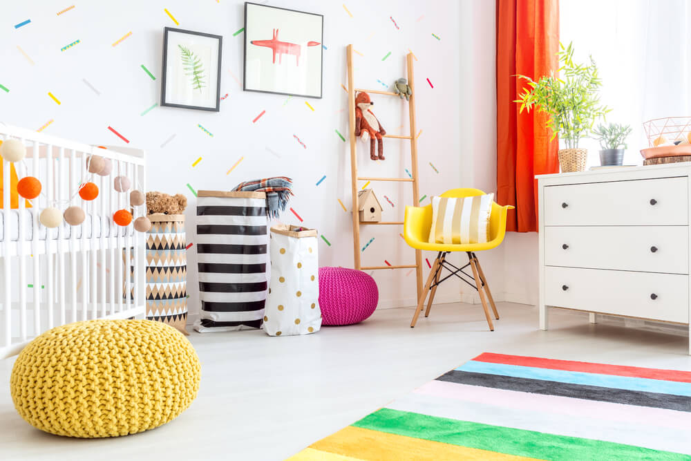 Decorar una casa con niños.