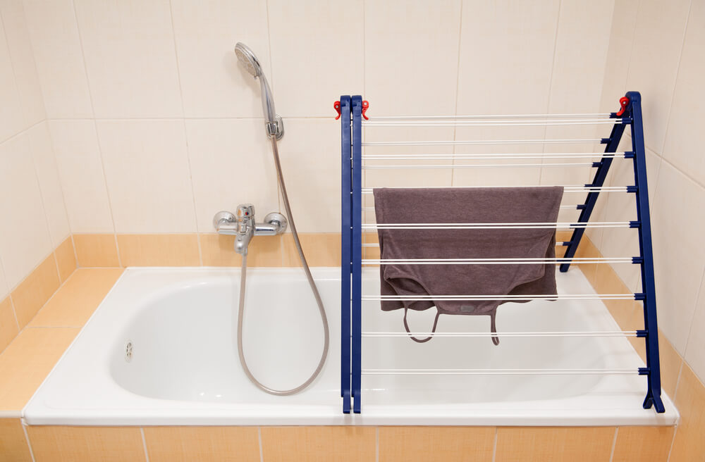 Tendedero en el baño