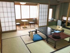 El uso del papel de arroz para la decoración del hogar