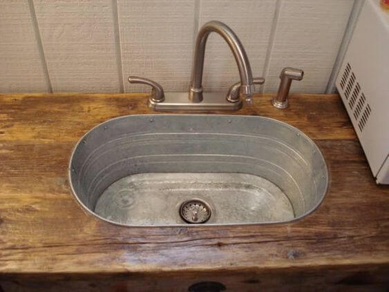 Caprichos decorativos para el baño: lavabo rústico