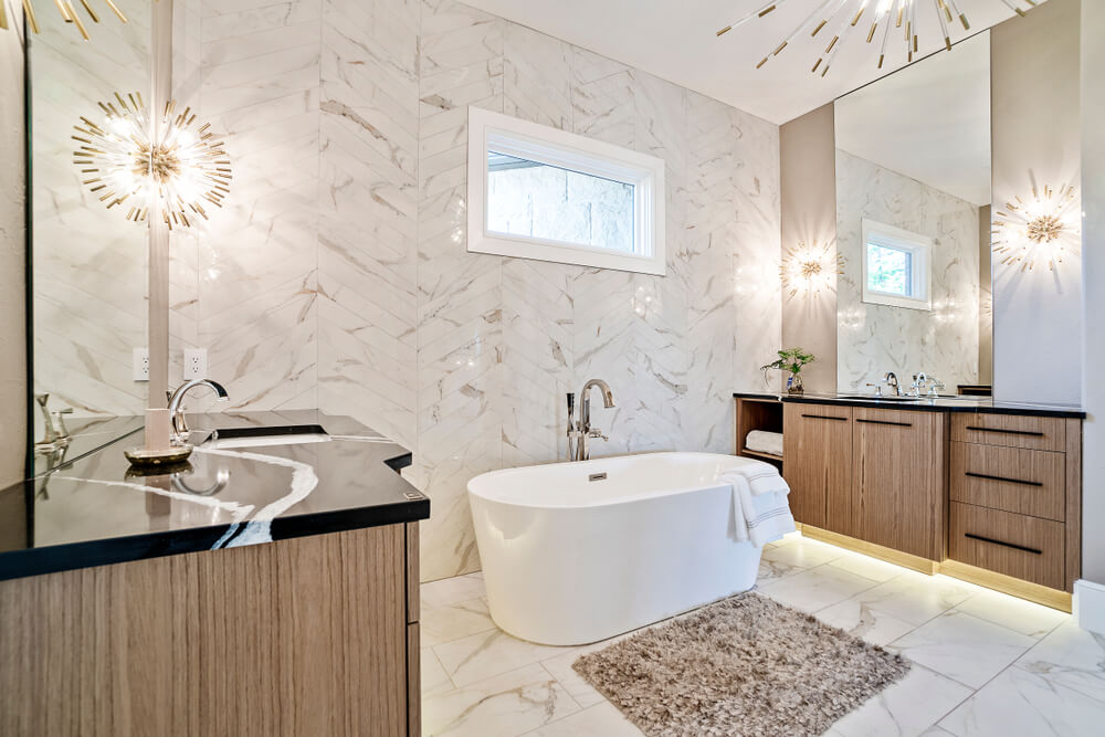 Decoration of a luxurious bathroom
