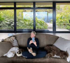 Los famosos se quedan en casa y nos la enseñan en Instagram