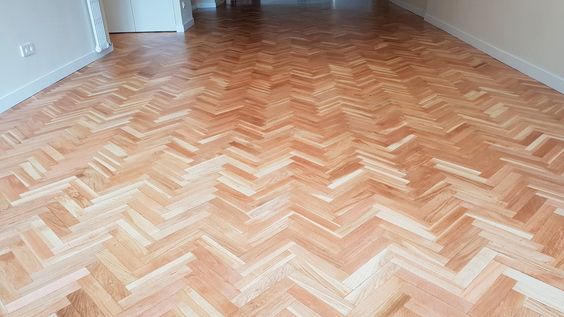Parquet encolado