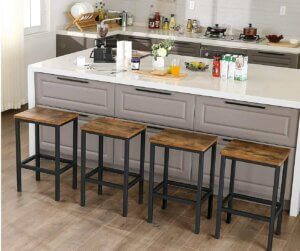 Decora con taburetes y dale un plus de estilo a tu hogar