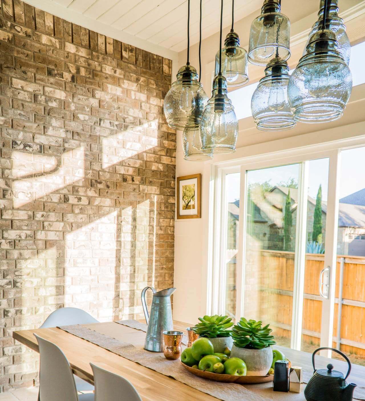 The keys to hitting the hanging lamps