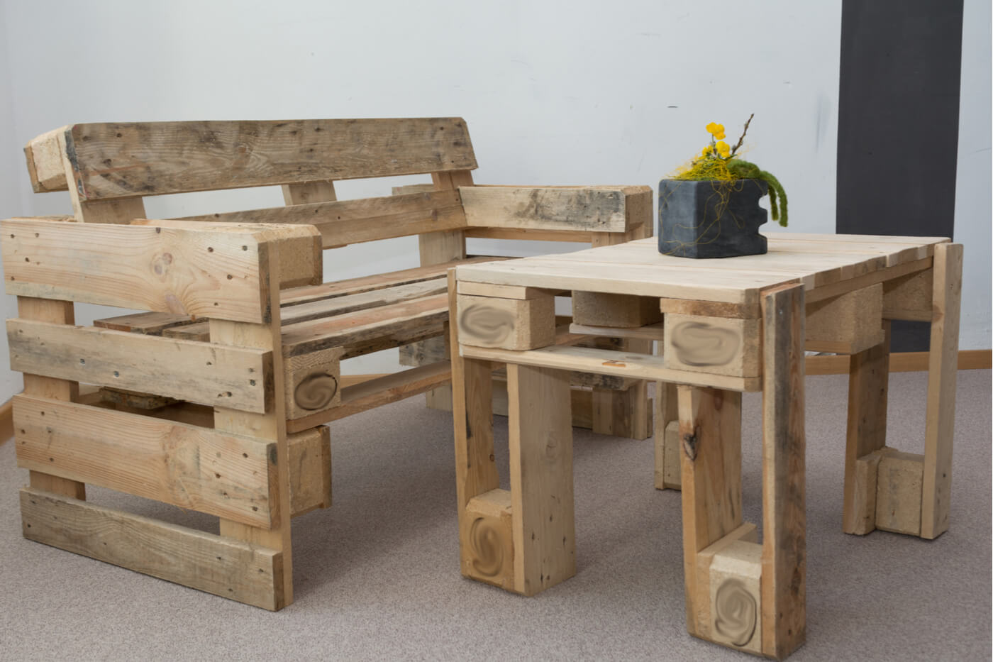 Cómo realizar una mesa con palés de madera