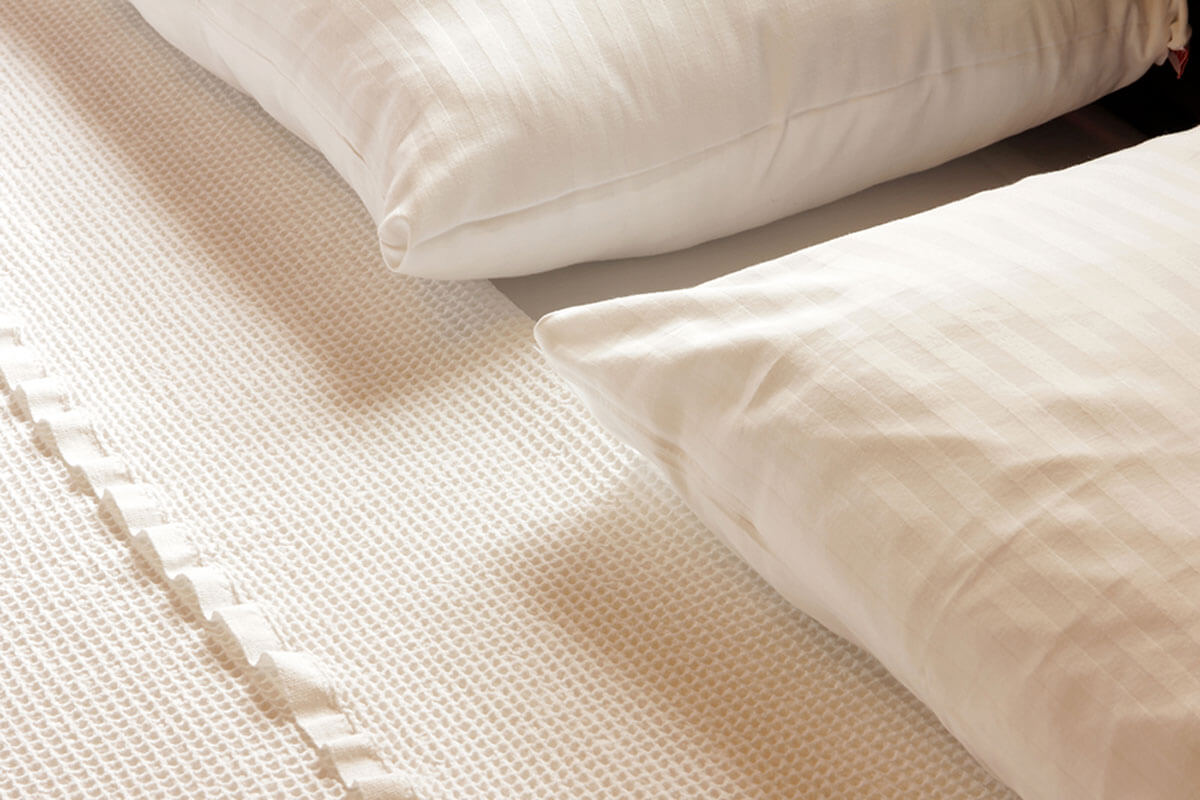 The material of the sheets is very important.