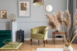 La relación del verde y el gris en los interiores