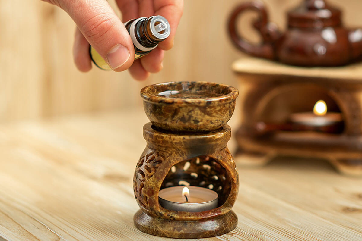 En algunos países se les conoce como pebeteros.