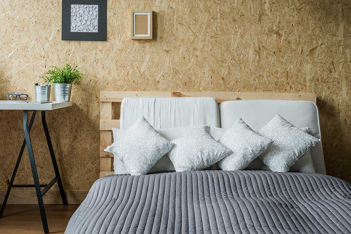 Usa madera reciclada.